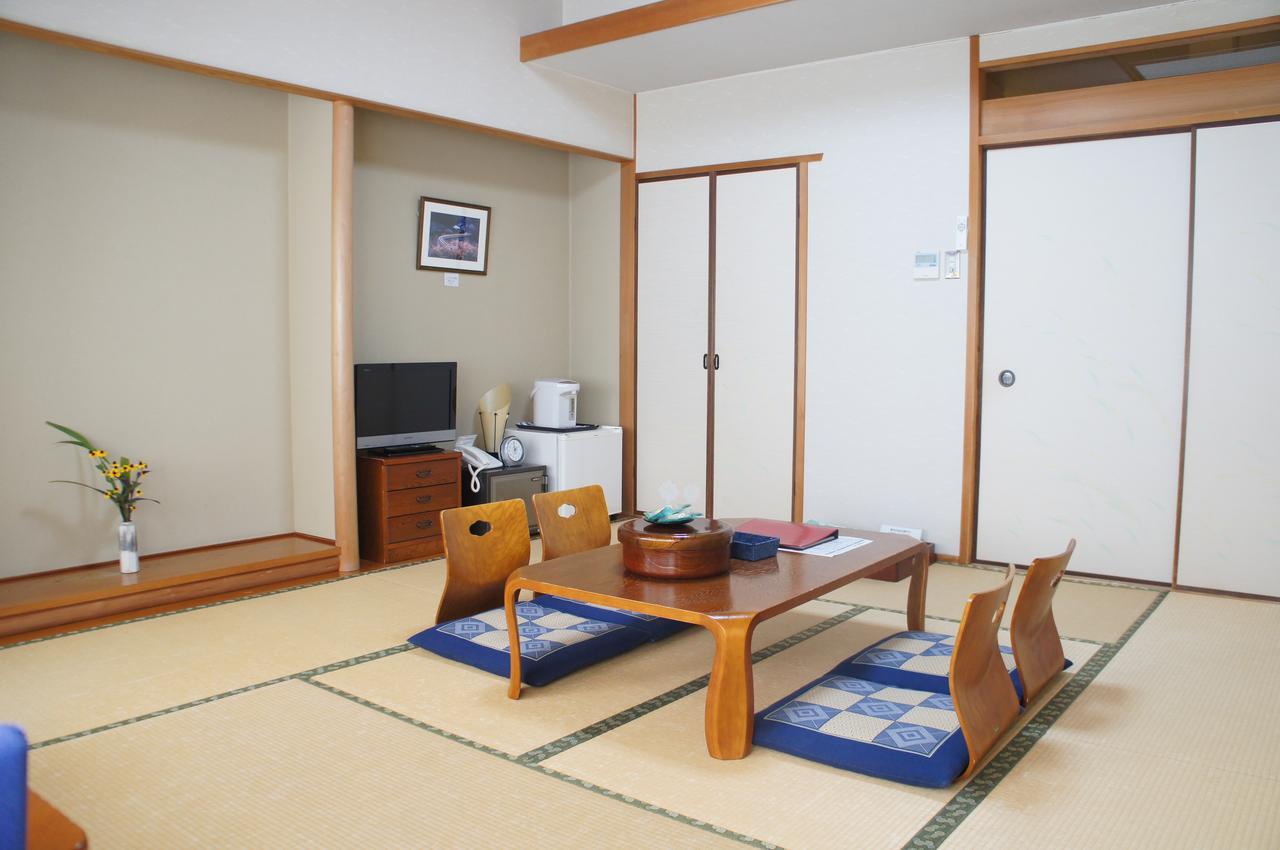 Kamiyama Onsen Hotel Shikinosato & Iyashinoyu Τοκουσίμα Εξωτερικό φωτογραφία