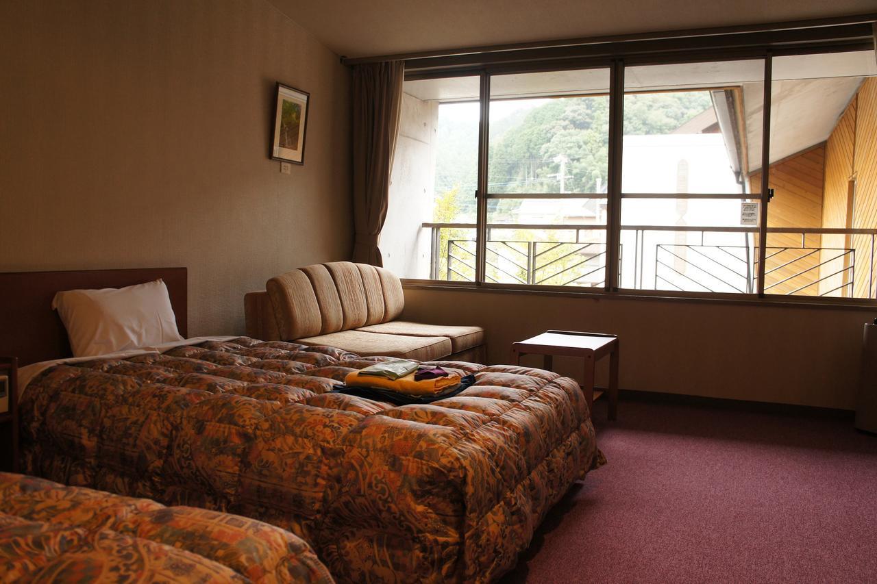 Kamiyama Onsen Hotel Shikinosato & Iyashinoyu Τοκουσίμα Εξωτερικό φωτογραφία